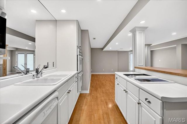 202 Fick Farm Road, Chesterfield, MO 63005