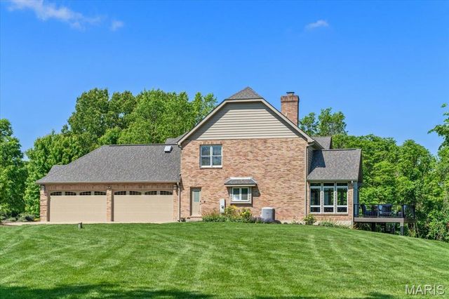202 Fick Farm Road, Chesterfield, MO 63005