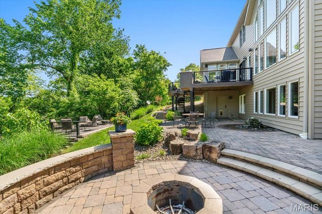 202 Fick Farm Road, Chesterfield, MO 63005