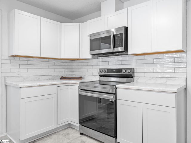 129 Spring Street, Reidville, SC 29375