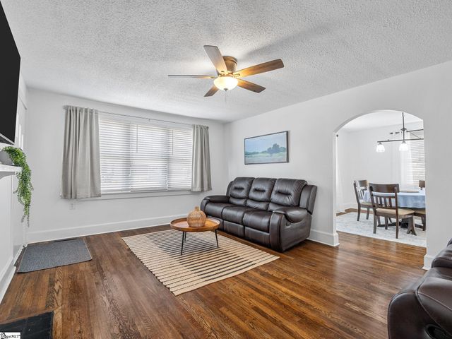 129 Spring Street, Reidville, SC 29375