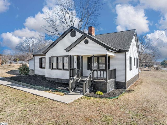 129 Spring Street, Reidville, SC 29375