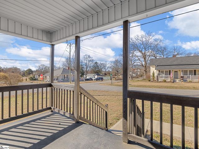 129 Spring Street, Reidville, SC 29375