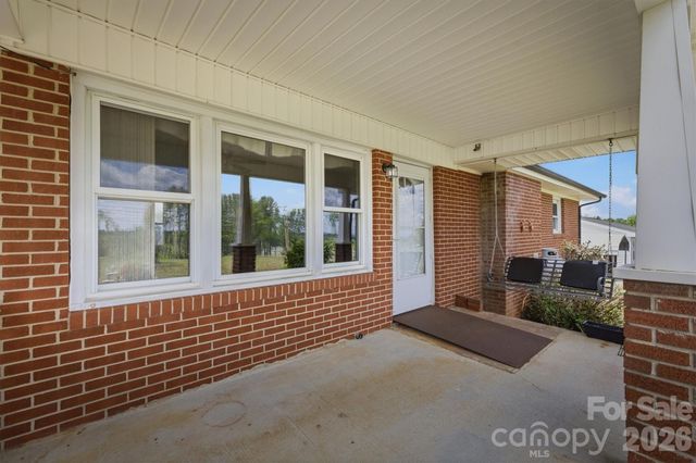 930 Enola Road, Morganton, NC 28655