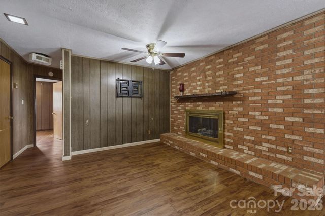 930 Enola Road, Morganton, NC 28655