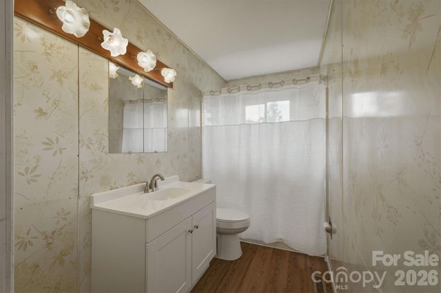 930 Enola Road, Morganton, NC 28655