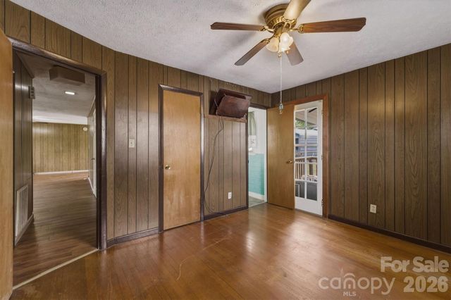 930 Enola Road, Morganton, NC 28655