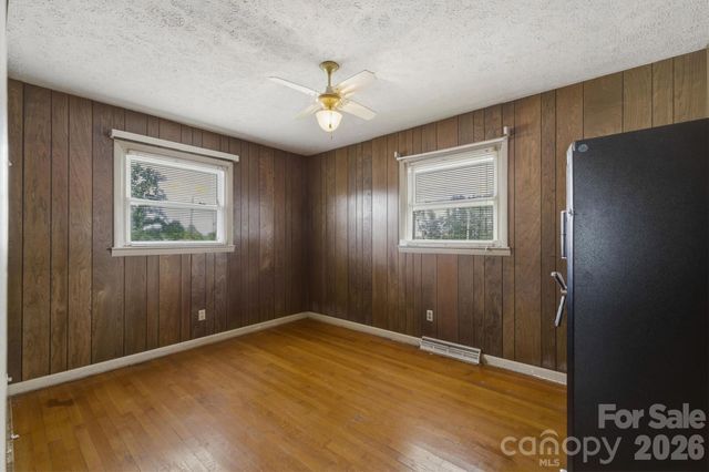 930 Enola Road, Morganton, NC 28655
