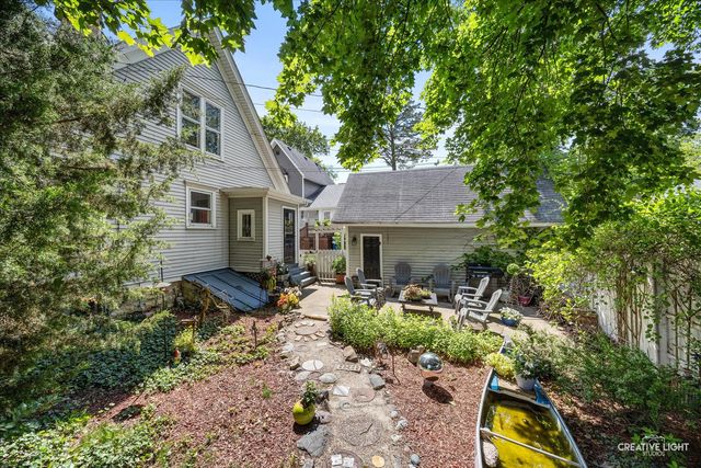 206 Oregon Avenue, West Dundee, IL 60118