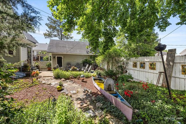 206 Oregon Avenue, West Dundee, IL 60118