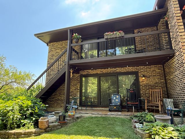6135 Essex Court D, Willowbrook, IL 60527