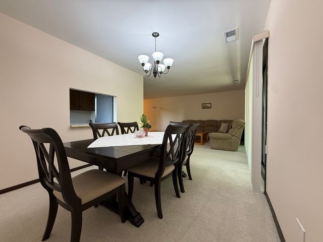 6135 Essex Court D, Willowbrook, IL 60527
