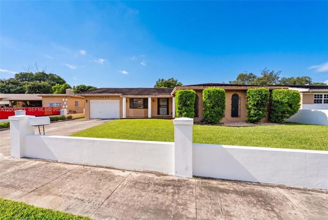 2450 NW 108th St, Miami, FL 33167
