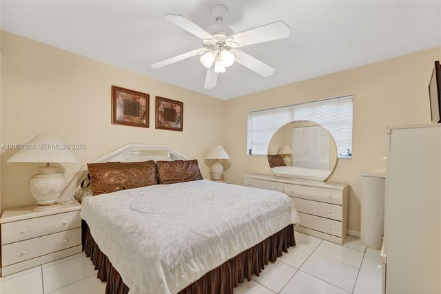 2450 NW 108th St, Miami, FL 33167