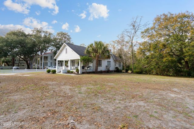1105 Wichman Street, Walterboro, SC 29488