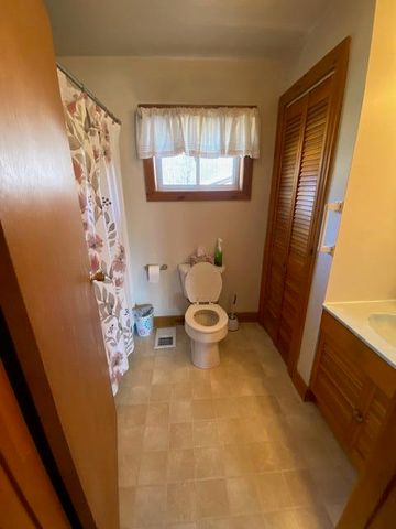 100 Old Cider Mill Road, West Chazy, NY 12992