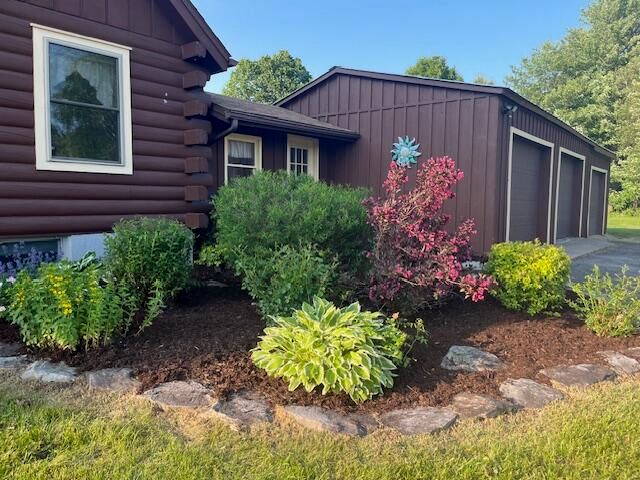 100 Old Cider Mill Road, West Chazy, NY 12992