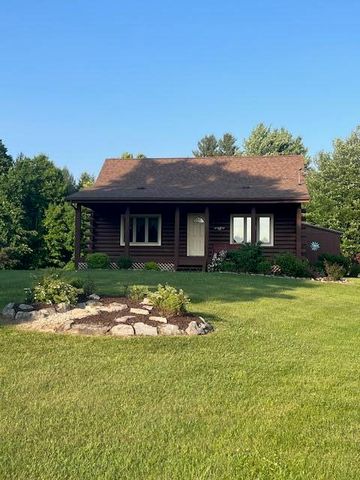 100 Old Cider Mill Road, West Chazy, NY 12992