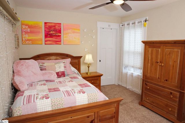 109 Martele Court, Simpsonville, SC 29680