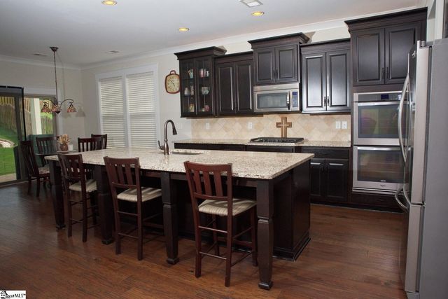 109 Martele Court, Simpsonville, SC 29680