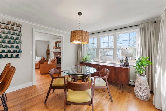 30 Pawtuxet Rd, Plymouth, MA 02360