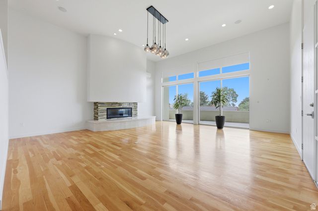 1389 E MILLBROOK WAY, Bountiful, UT 84010