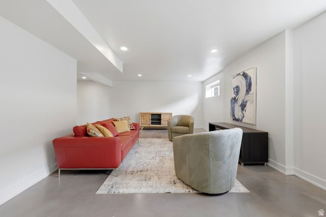 1389 E MILLBROOK WAY, Bountiful, UT 84010