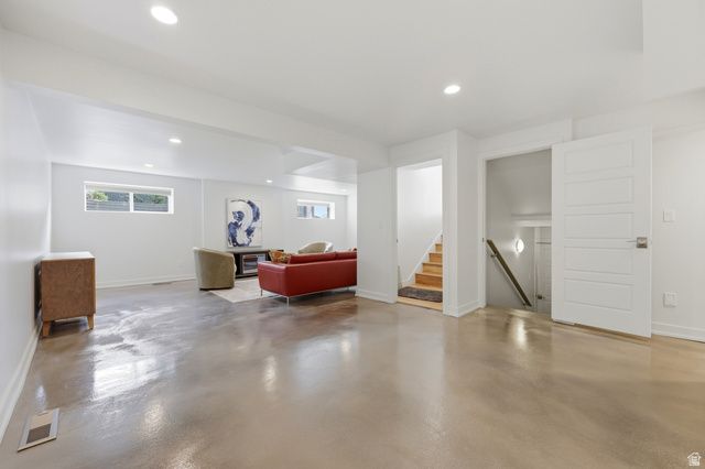 1389 E MILLBROOK WAY, Bountiful, UT 84010