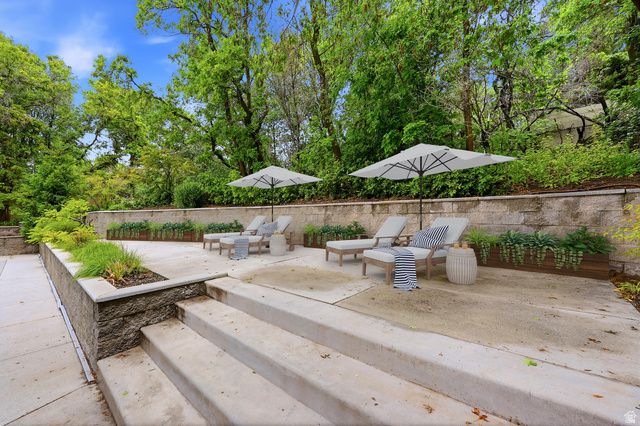1389 E MILLBROOK WAY, Bountiful, UT 84010
