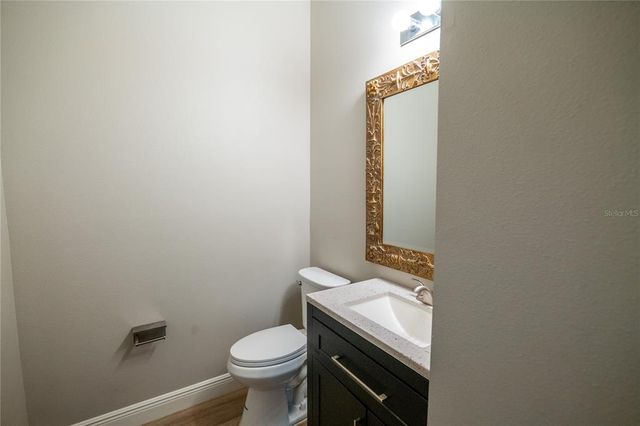 852 N JACKS LAKE ROAD, Clermont, FL 34711