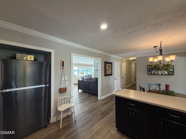 1230 Owens Lane, Dandridge, TN 37725