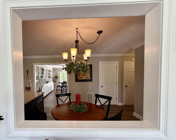 1230 Owens Lane, Dandridge, TN 37725