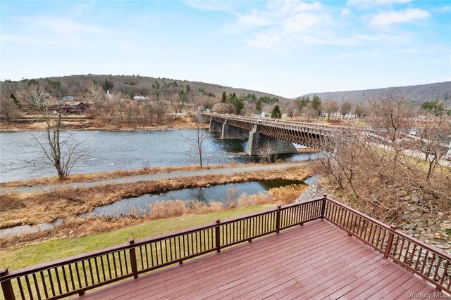 4223 NY State Route 97, Barryville, NY 12719