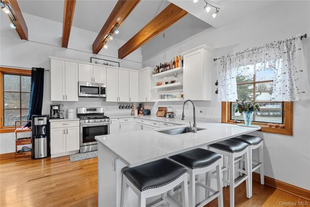 4223 NY State Route 97, Barryville, NY 12719