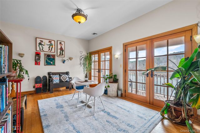 4223 NY State Route 97, Barryville, NY 12719