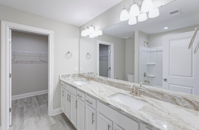 913 N Lemacks Street, Walterboro, SC 29488