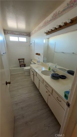 13138 Sutton, Cerritos, CA 90703