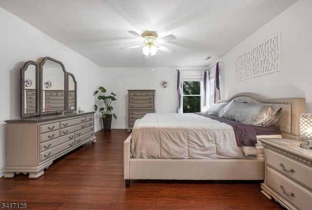 114 BLACK OAK TRAIL, Jefferson Twp., NJ 07849