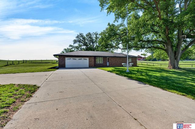 12101 N 126th Street, Omaha, NE 68124