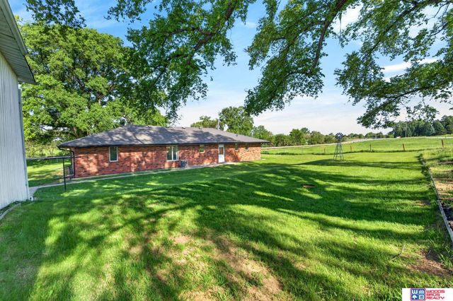 12101 N 126th Street, Omaha, NE 68124