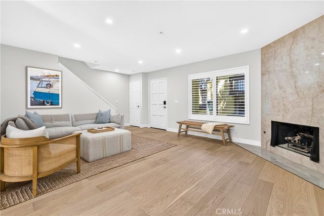 1680 N Coast Highway 101 36, Encinitas, CA 92024
