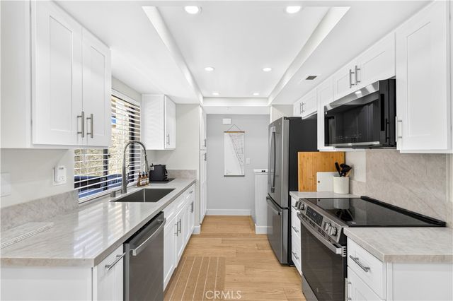1680 N Coast Highway 101 36, Encinitas, CA 92024