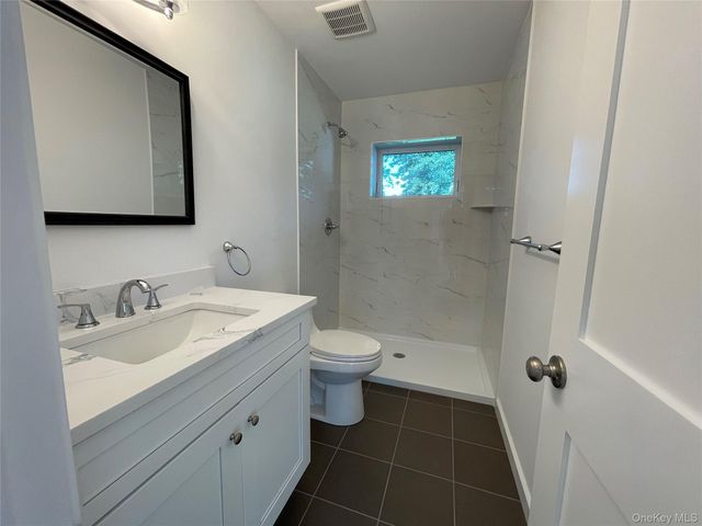 164 Elmwood Street, Valley Stream, NY 11581
