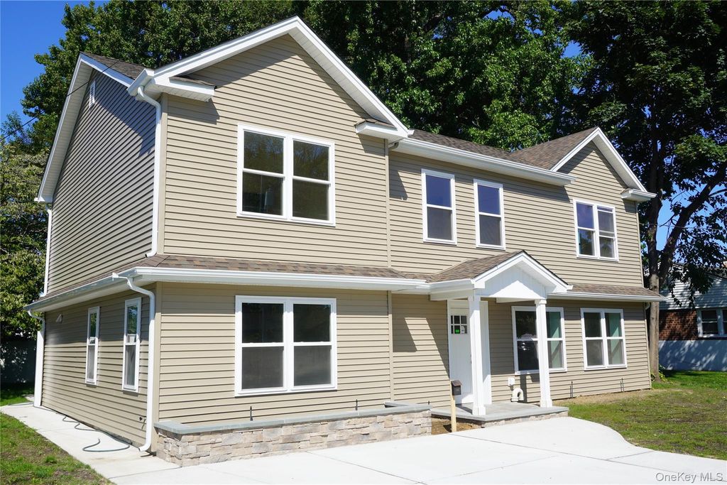 164 Elmwood Street, Valley Stream, NY 11581 — photo 2