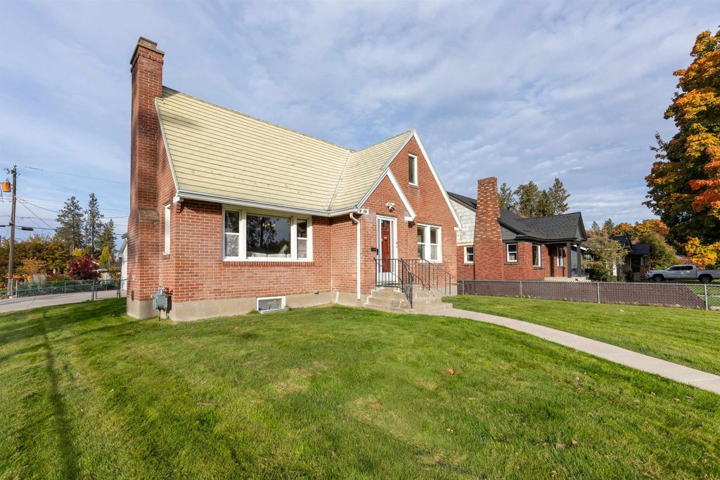 58 W 28th Ave, Spokane, WA 99203 photo 3