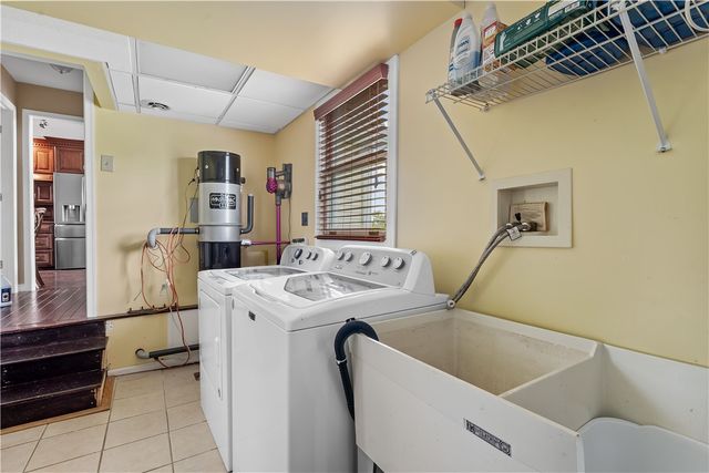 1010 Sunset Way, Menallen Twp, PA 15401