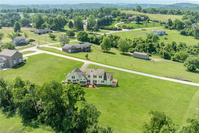 1010 Sunset Way, Menallen Twp, PA 15401