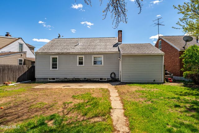 2023 Robinwood Avenue, Rotterdam, NY 12306