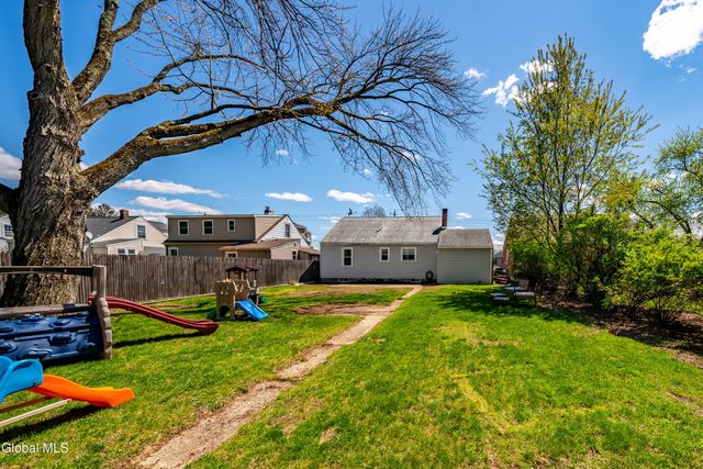 2023 Robinwood Avenue, Rotterdam, NY 12306