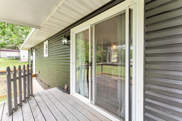 12 Pine Lane, Kimberling City, MO 65686